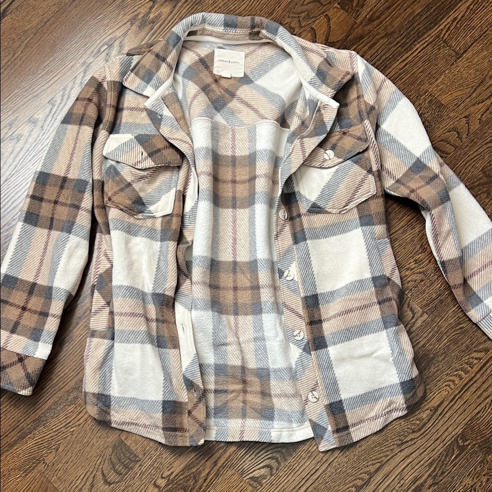 Thread and supply shacket - S